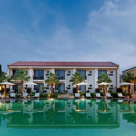 Palaia 5*