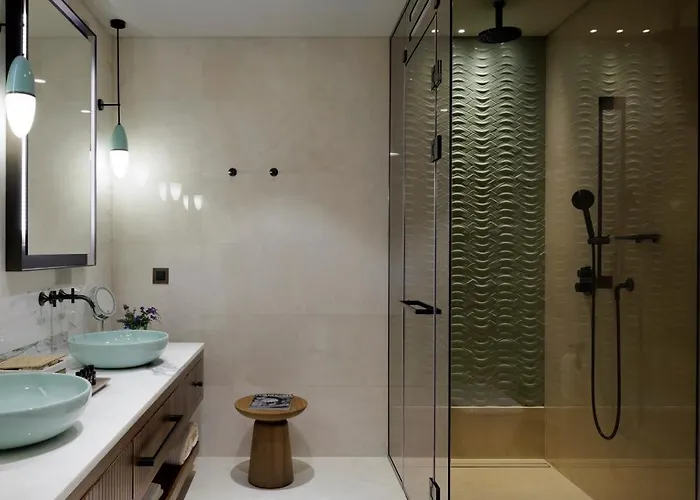 Palaia מלון דטקה